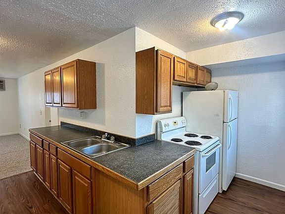 5th image of 227 S Chelan Ave Unit 7