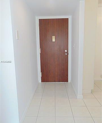 4th image of 130 S Shore Dr APT 4B