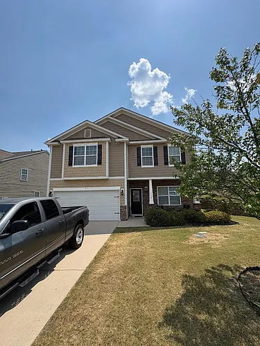 1174 Primrose Dr Photo 1