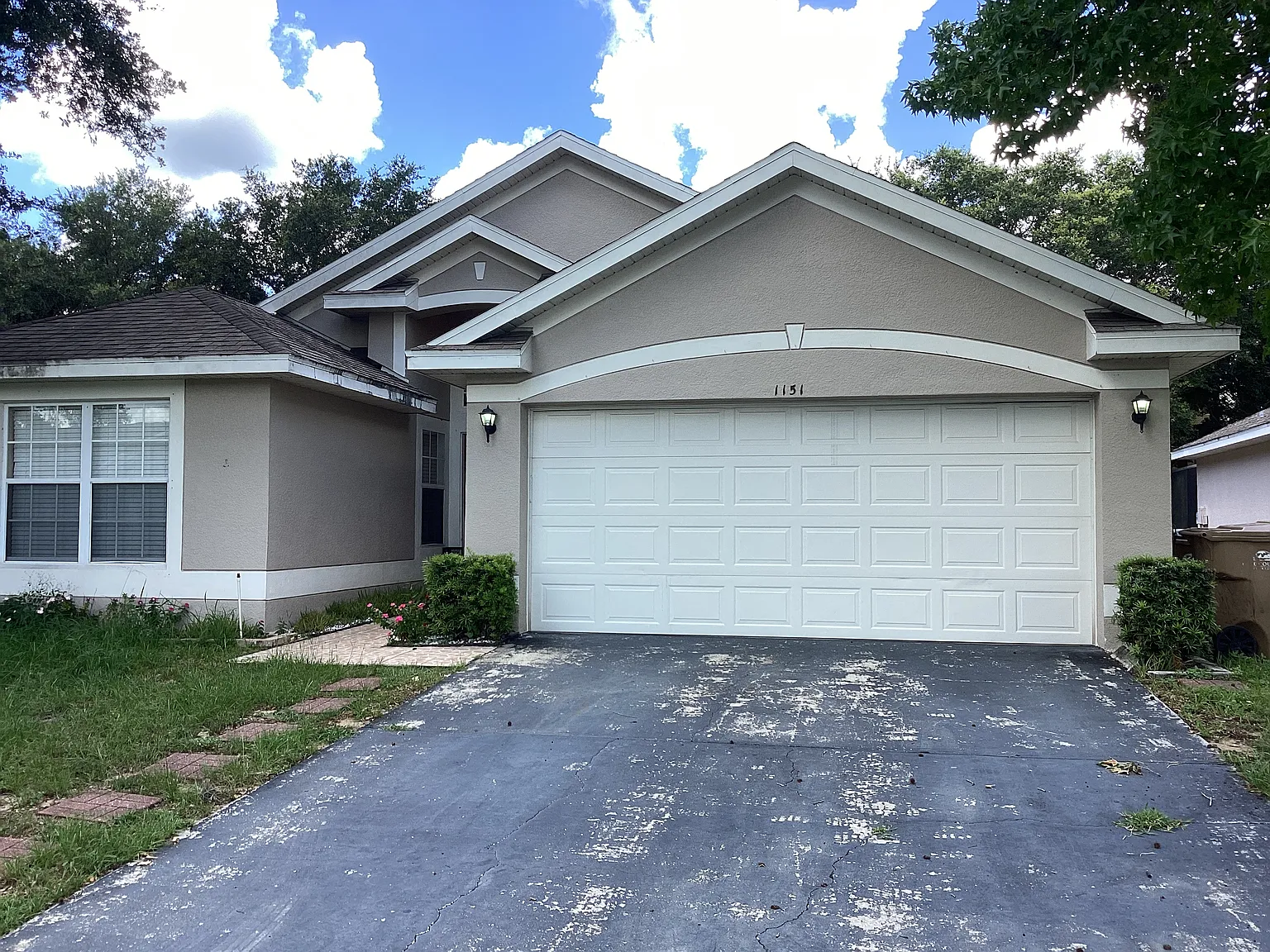 4 bed, 2.0 bath, 1603 sqft, $2,350 — Photo 1