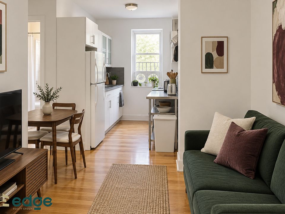 1st image of 188 S 3rd St APT 3