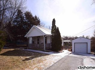 8305 Boyd St, Omaha, NE 68134