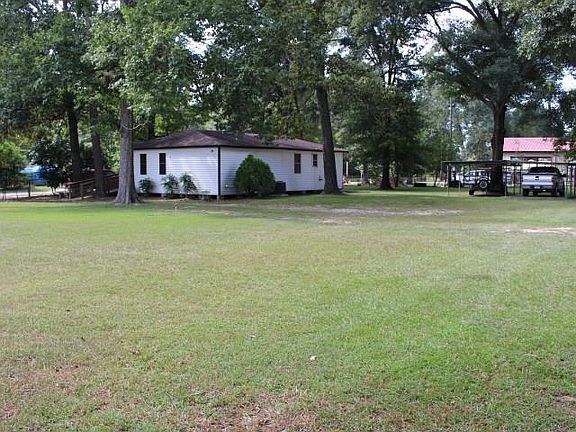 4th image of 201 Hickory Creek Dr