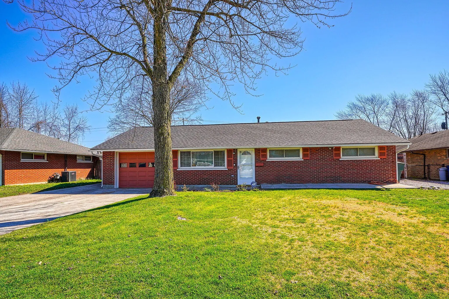 932 Demorest Rd photo 1