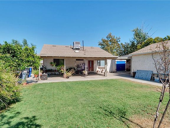 5th image of 4518 Acacia Ave
