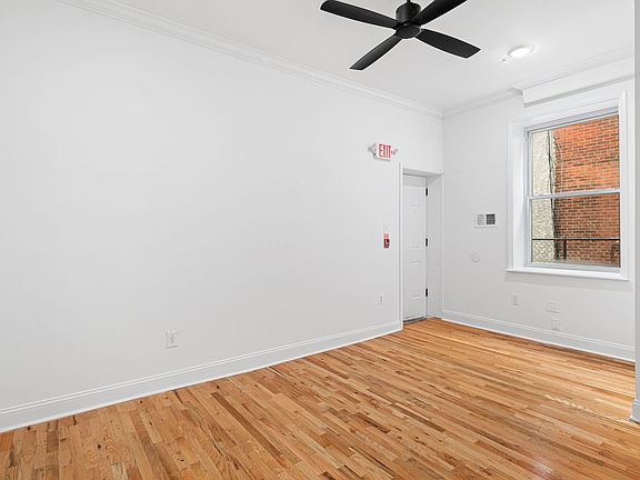 4th image of 4060 Aspen St #A