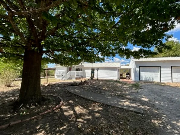 503 Miller St, Mexia, TX 76667