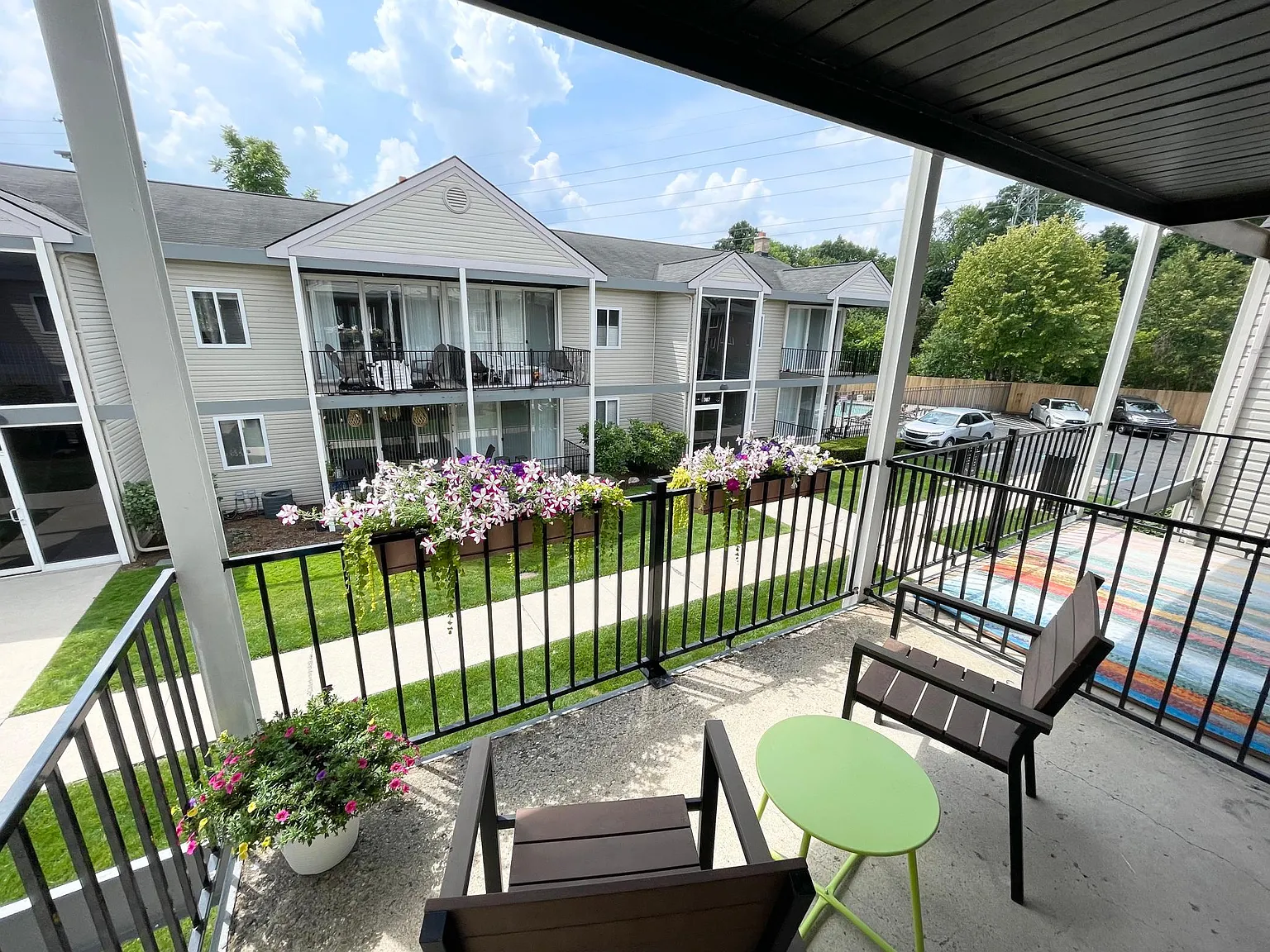 311 N Eton St — Photo 1