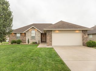 5808 Vintage Rd, Ozark, MO 65721