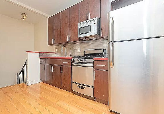 2nd image of 679 Classon Ave #1A