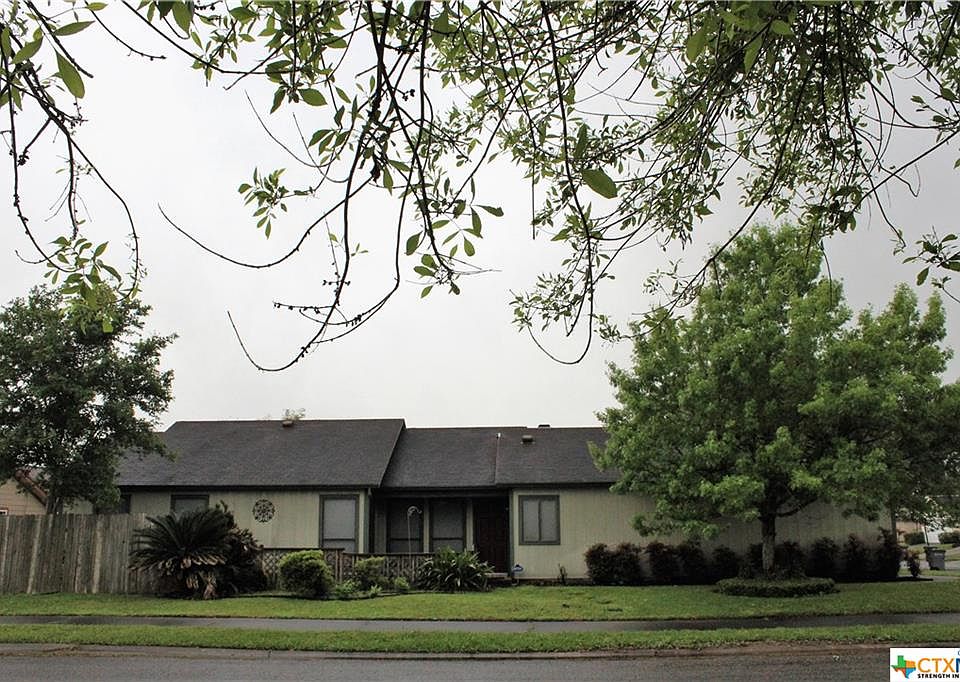 1st image of 119 Waterford Dr