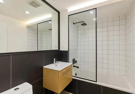 Rented by Dalan Rentals | media 17