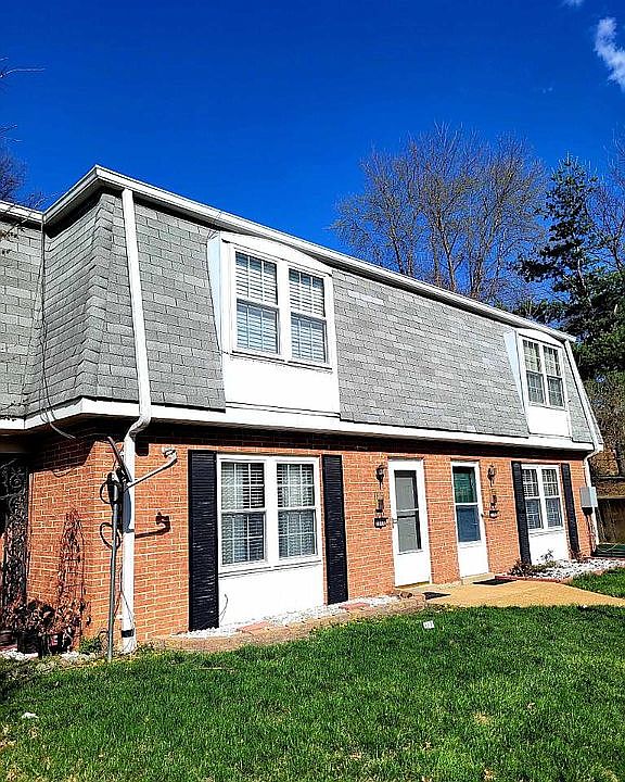 1st image of 1666 Herault Pl