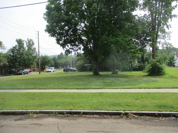 714 N Main St, Elmira, NY 14901