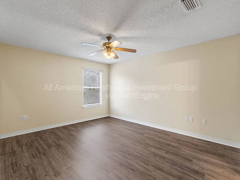 104 Hydac Rd #B — Photo 14