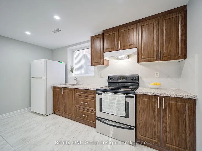 348 Britannia Ave E #BASEMENT — Photo 12