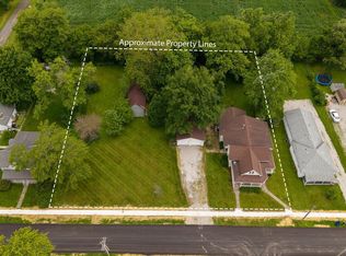 206 W Wall St, Advance, IN 46102