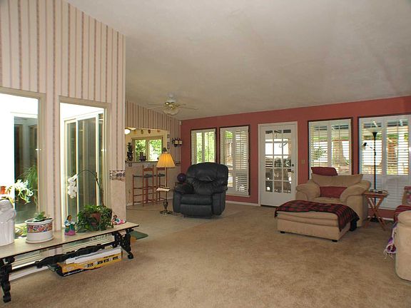 4th image of 4274 Niblick Way