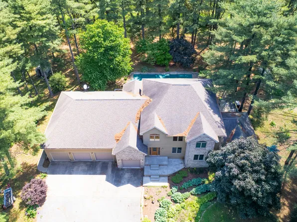 2946 County Road 800 E, Dewey, IL 61840