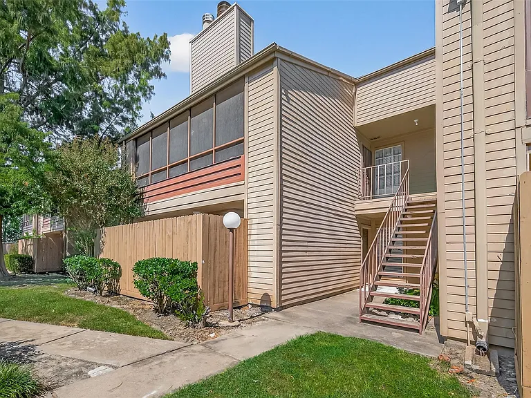 10555 Turtlewood Ct #3012 — Photo 3