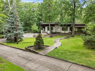 198 Hydeway Dr, Totowa, NJ 07512