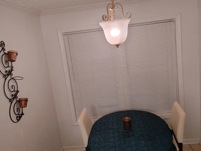 203 Wilkes St #B — Photo 8