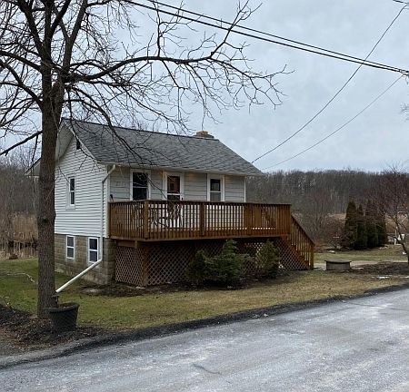 2nd image of 3 Riverside Rd