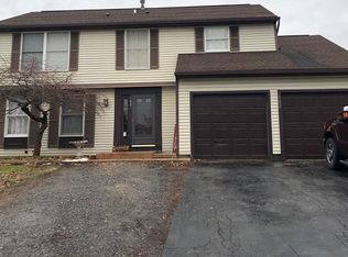 102 Brandywine Ter, Rochester, NY 14623