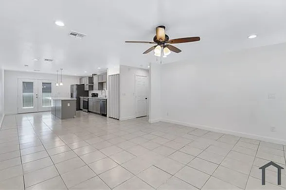 2927 E Atlanta Ave #2 — Photo 27