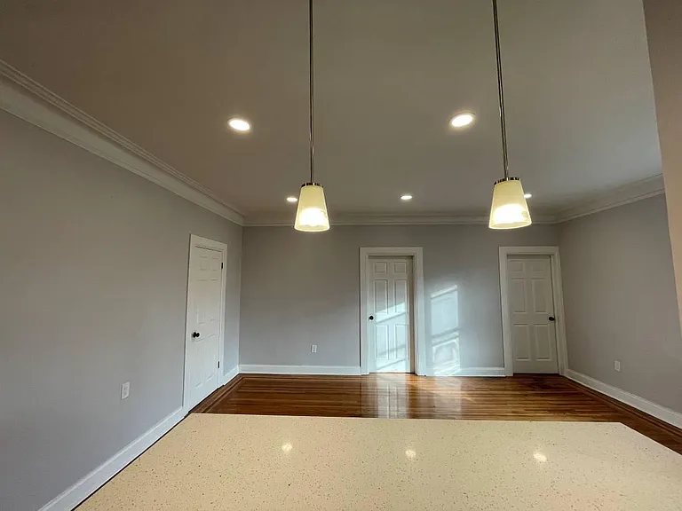 4 Dewitt Rd — Photo 5