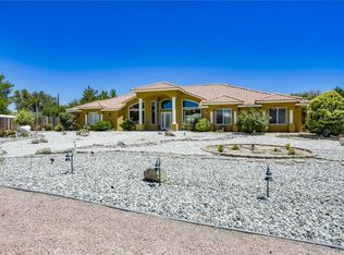 14955 Riverside Ct, Apple Valley, CA 92307