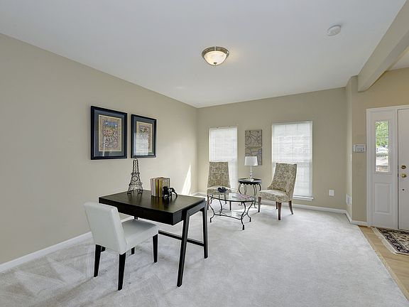 5th image of 2336 Huntington Station Ct