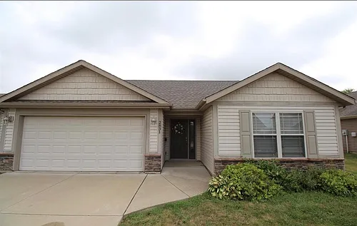 2831 Atlas Dr Photo 1