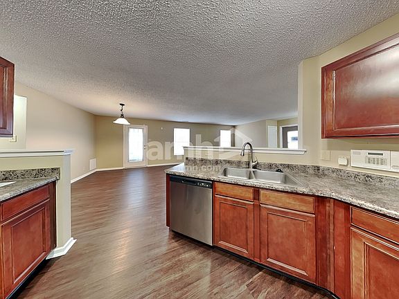 4th image of 14407 Banister Dr