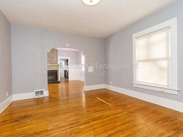 1422 S Wichita St — Photo 2
