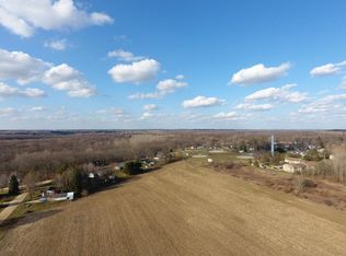 W Hyde Rd, Saint Johns, MI 48879