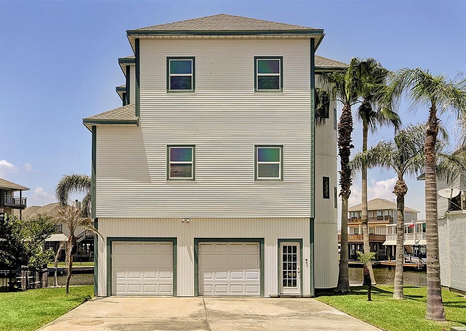 1st image of 211 Easterly Dr