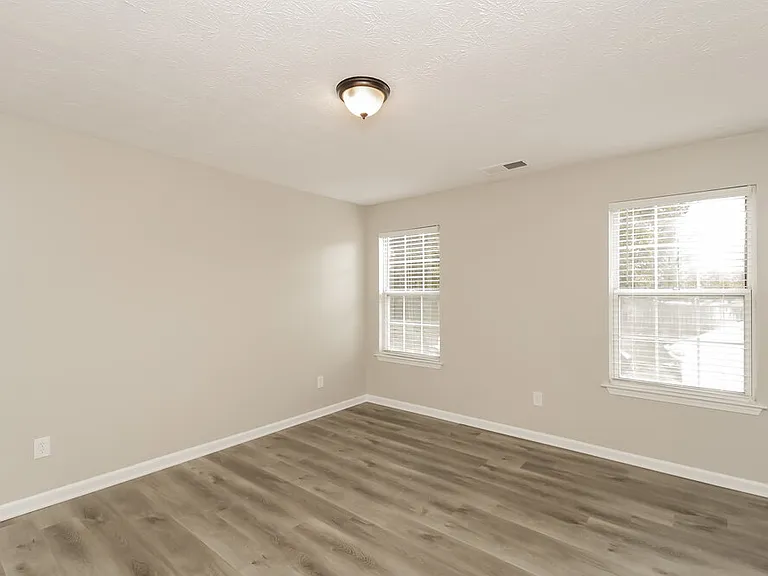 2910 Water Lily Ct — Photo 14