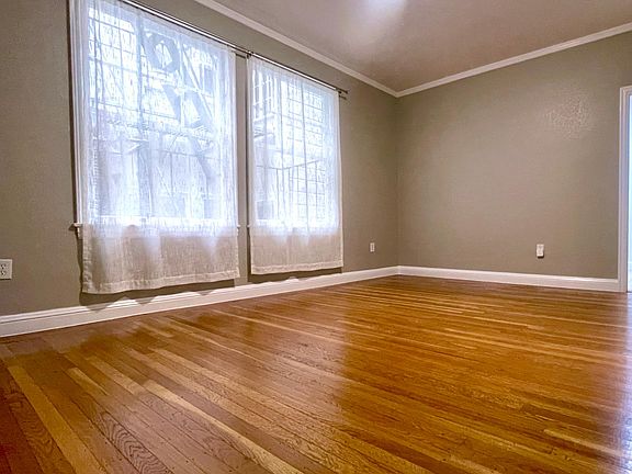3rd image of 1595 Greenwich St APT 34