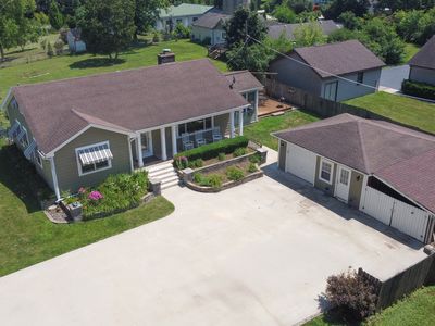 35W511 Sunnyside Ave, St Charles, IL, 60174