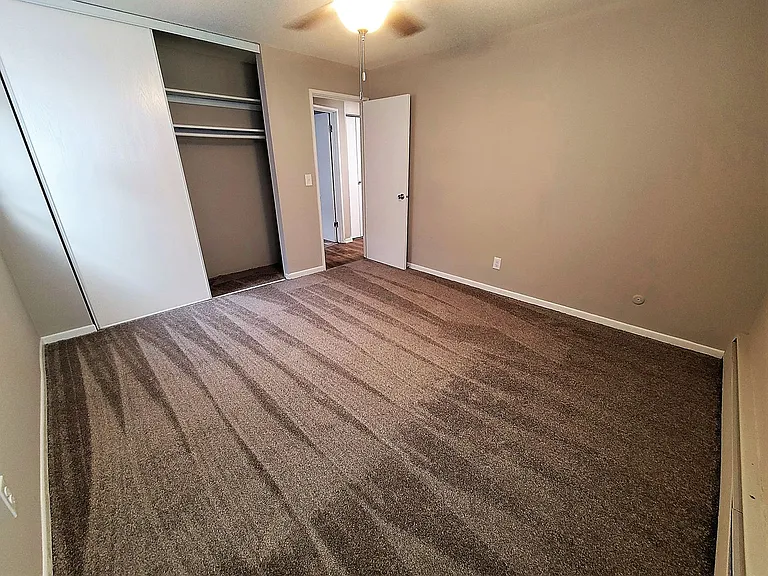 St. Anthony Park Apartments — Photo 20
