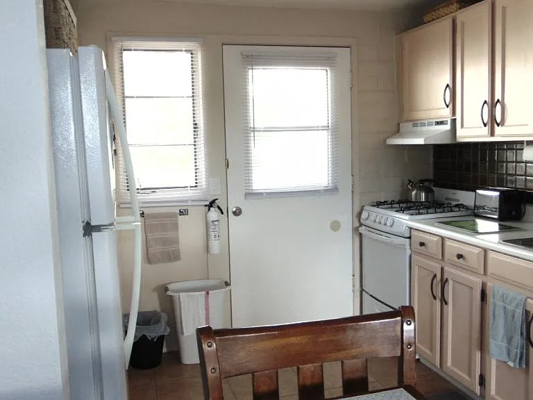 380 S Paseo Aguila #A — Photo 2