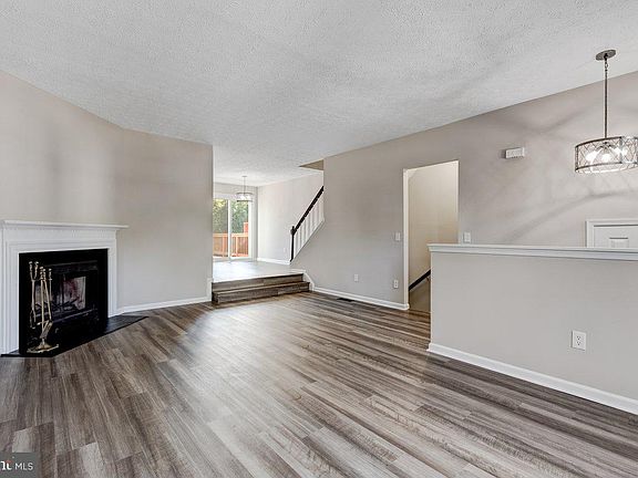 5th image of 3753 Broomsedge Ct