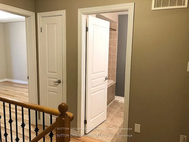 4 Stookes Cres — Photo 29