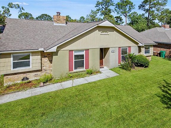 2nd image of 428 Broken Bough Dr