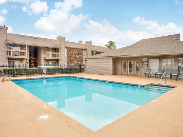 Tamarack Place Apartments