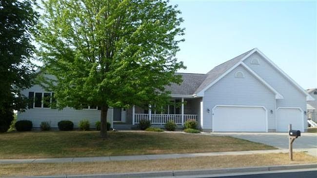 1st image of 610 Jenna Dr