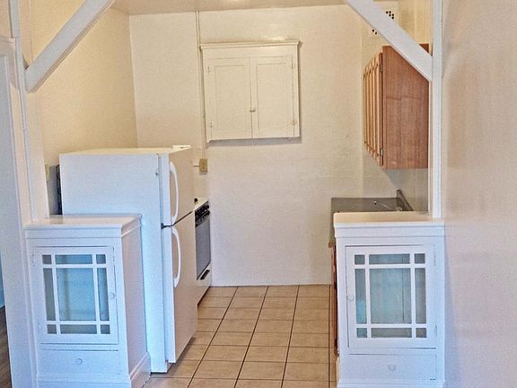 3rd image of 12203 Clifton Blvd APT 40