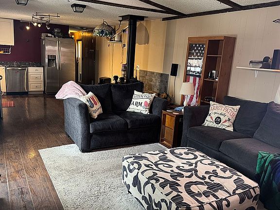 5th image of 510 Casa Dr