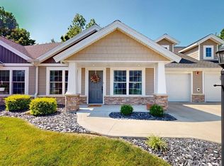 906 Reyling Dr UNIT 3, Jasper, IN 47546